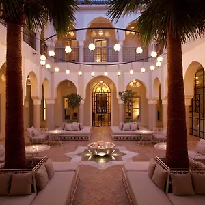Riad Nashira & *****